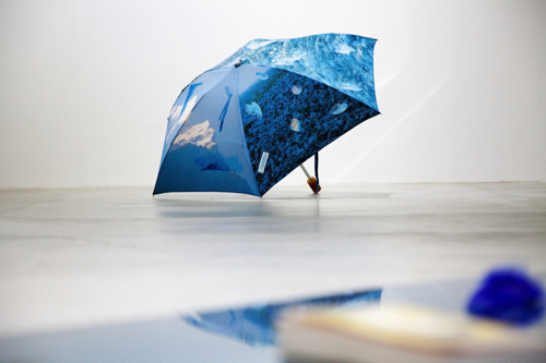 “希望”と可能性の日傘